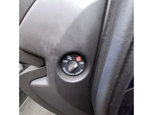 Personenauto renault, megane , bouwjaar 2019 - afbeelding 19 van  47
