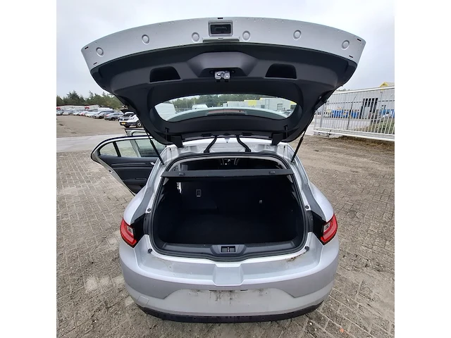 Personenauto renault, megane, bouwjaar 2019 - afbeelding 16 van  45