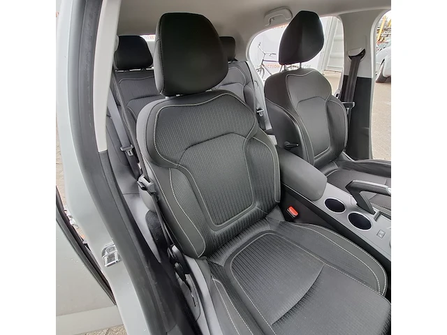 Personenauto renault, megane, bouwjaar 2019 - afbeelding 24 van  45