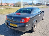 Personenauto renault, mégane coupé-cabriolet, zwart, bouwjaar 2004 - afbeelding 2 van  50