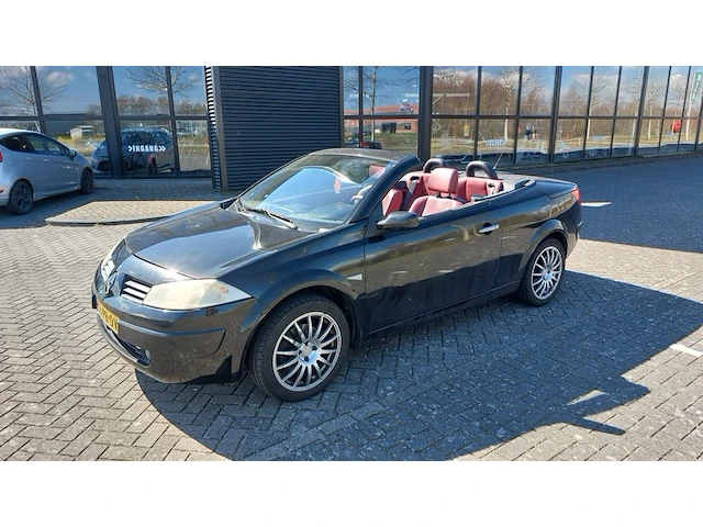 Personenauto renault, mégane coupé-cabriolet, zwart, bouwjaar 2004 - afbeelding 12 van  50