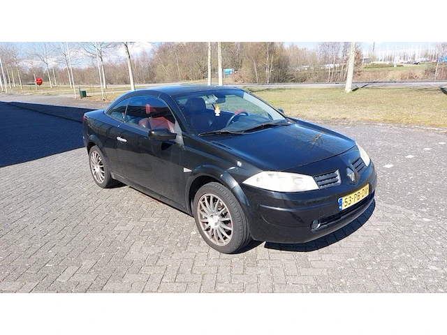 Personenauto renault, mégane coupé-cabriolet, zwart, bouwjaar 2004 - afbeelding 48 van  50