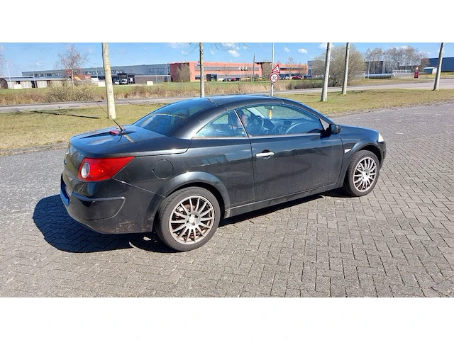 Personenauto renault, mégane coupé-cabriolet, zwart, bouwjaar 2004 - afbeelding 50 van  50