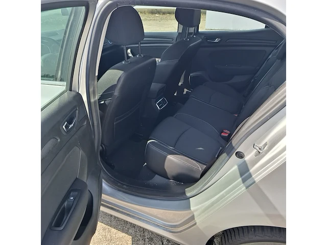 Personenauto renault, megane hatchback, bouwjaar 2017 - afbeelding 24 van  53