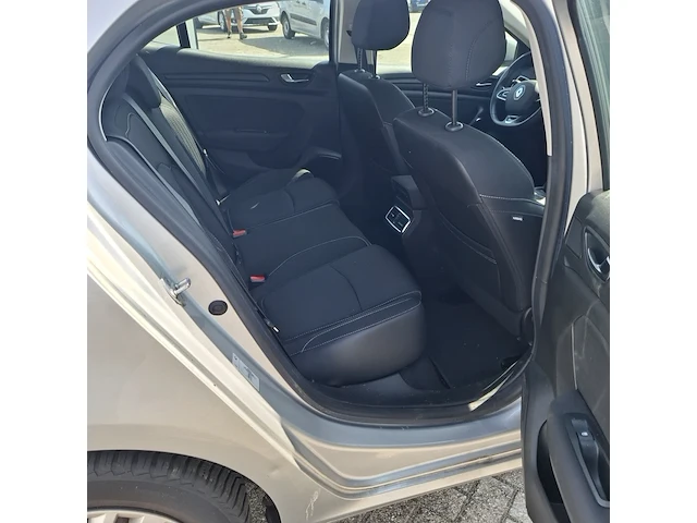 Personenauto renault, megane hatchback, bouwjaar 2017 - afbeelding 30 van  53