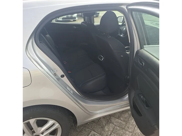 Personenauto renault, megane hatchback, bouwjaar 2019 - afbeelding 26 van  56