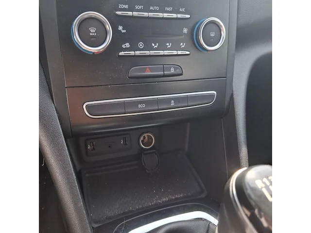 Personenauto renault, megane hatchback, bouwjaar 2019 - afbeelding 18 van  49