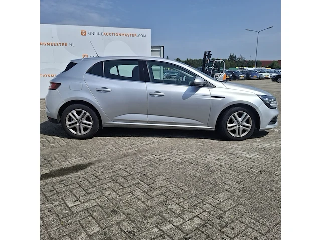 Personenauto renault, megane hatchback, bouwjaar 2019 - afbeelding 34 van  49