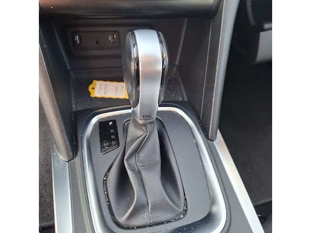 Personenauto, renault, megane - afbeelding 17 van  42
