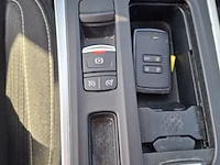 Personenauto, renault, megane - afbeelding 18 van  42