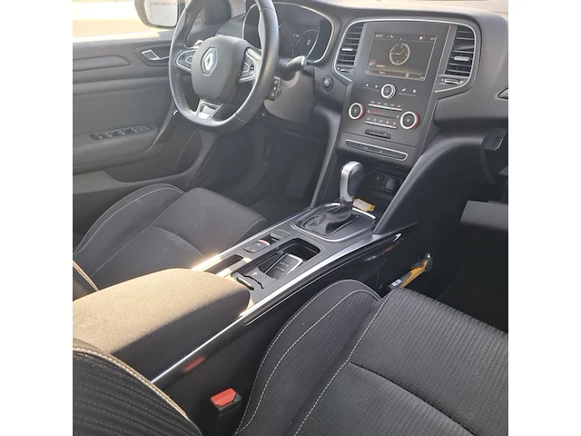Personenauto, renault, megane - afbeelding 26 van  42