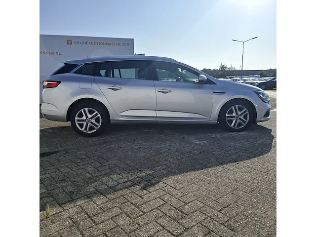 Personenauto, renault, megane - afbeelding 34 van  42