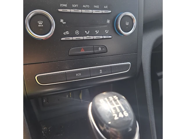 Personenauto, renault, megane - afbeelding 16 van  45