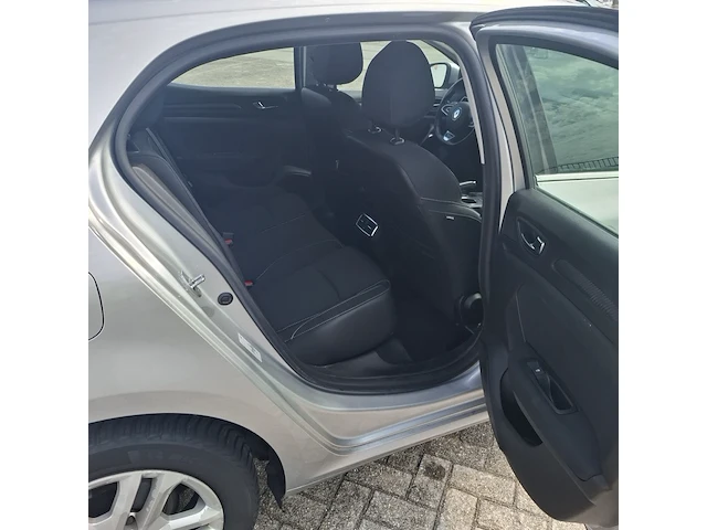 Personenauto, renault, megane - afbeelding 27 van  45