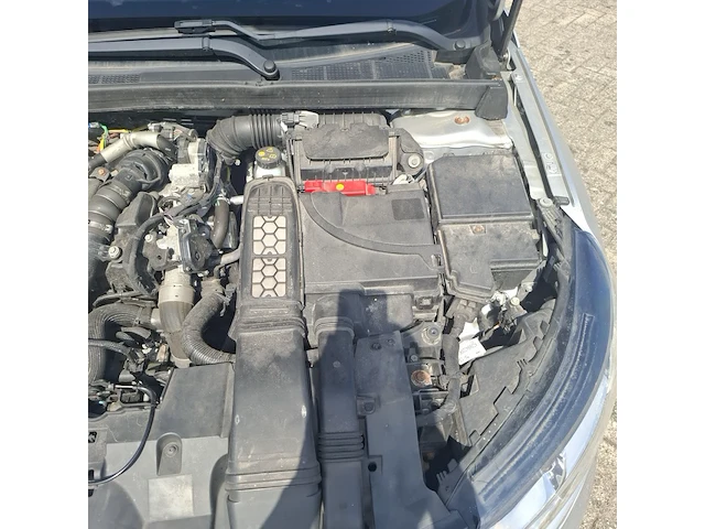 Personenauto, renault, megane - afbeelding 36 van  45