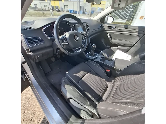 Personenauto renault, megane - afbeelding 10 van  47