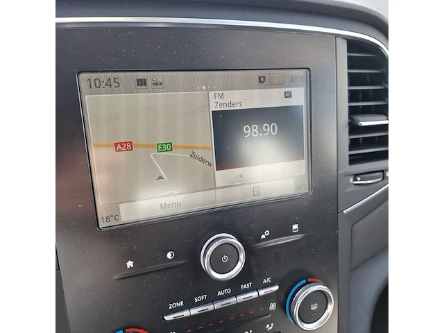 Personenauto renault, megane - afbeelding 16 van  47