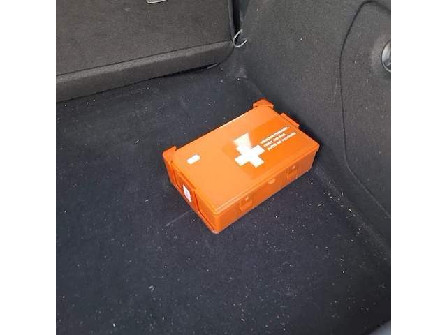 Personenauto renault, megane - afbeelding 26 van  47