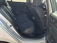 Personenauto renault, megane - afbeelding 28 van  47