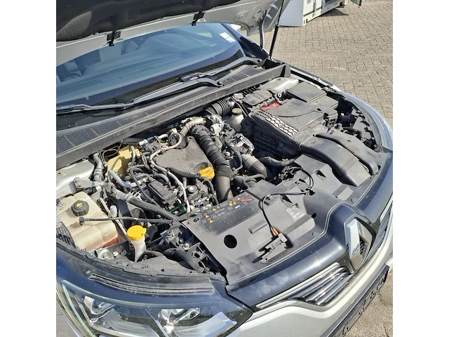 Personenauto renault, megane - afbeelding 39 van  47