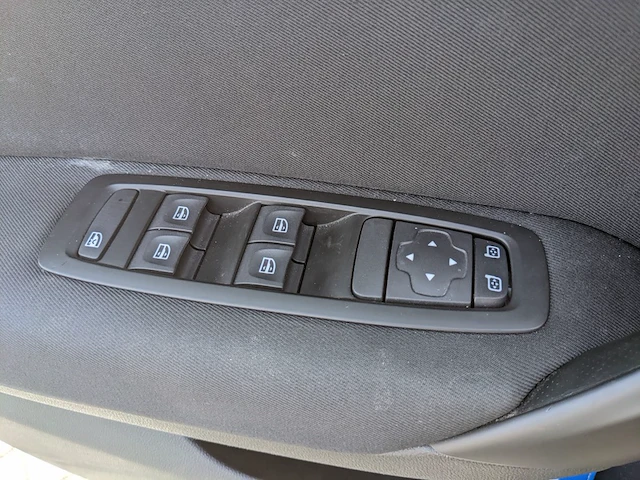 Personenauto renault, megane - afbeelding 15 van  49