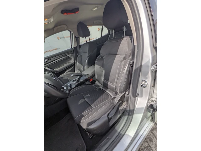 Personenauto renault, megane - afbeelding 24 van  49