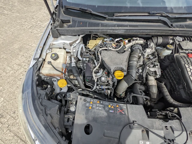 Personenauto renault, megane - afbeelding 33 van  49