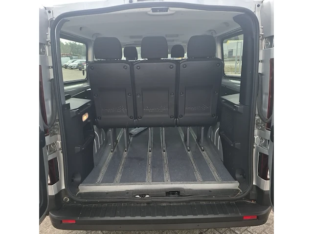 Personenauto, renault, trafic 1.6d - afbeelding 20 van  41