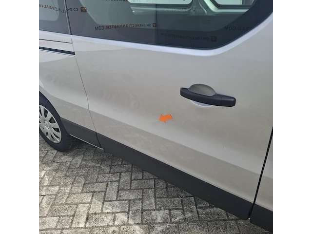 Personenauto, renault, trafic 1.6d - afbeelding 36 van  41