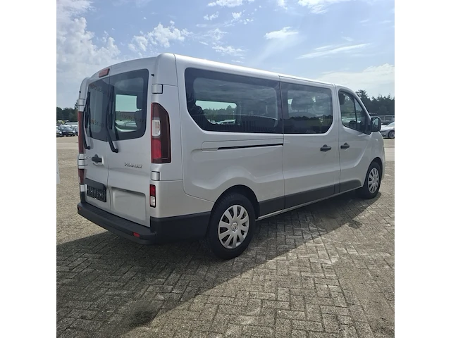 Personenauto, renault, trafic 1.6d - afbeelding 37 van  41