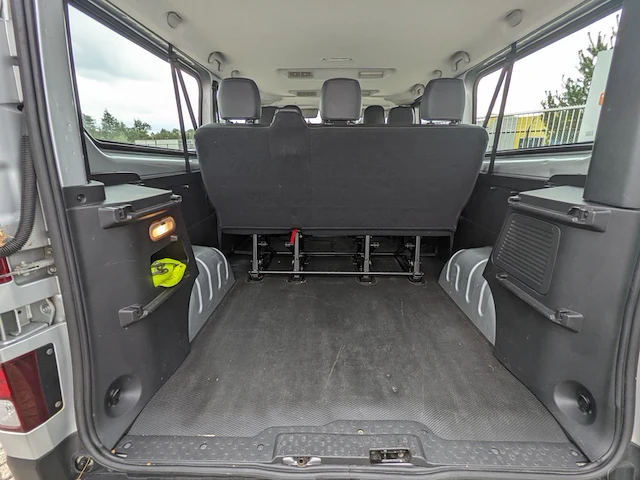 Personenauto, renault, trafic, 2017 - afbeelding 31 van  61