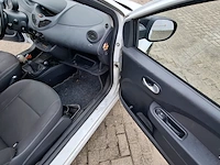 Personenauto renault, twingo 1.2-16v dynamique, wit, bouwjaar 2010 - afbeelding 15 van  43