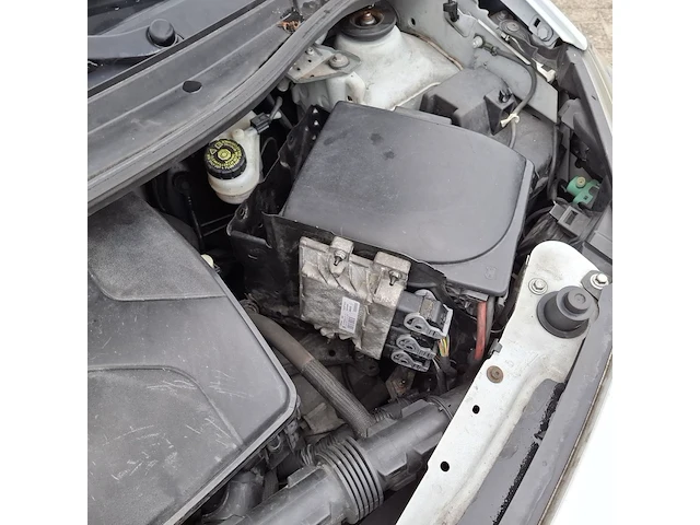 Personenauto renault, twingo 1.2-16v dynamique, wit, bouwjaar 2010 - afbeelding 36 van  43