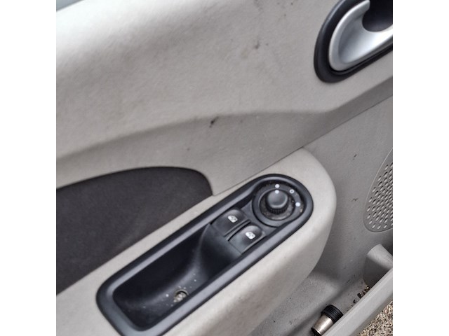 Personenauto renault, twingo 1.2, bouwjaar 2008 - afbeelding 7 van  38