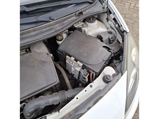 Personenauto renault, twingo 1.2, wit, bouwjaar 2008 - afbeelding 24 van  38