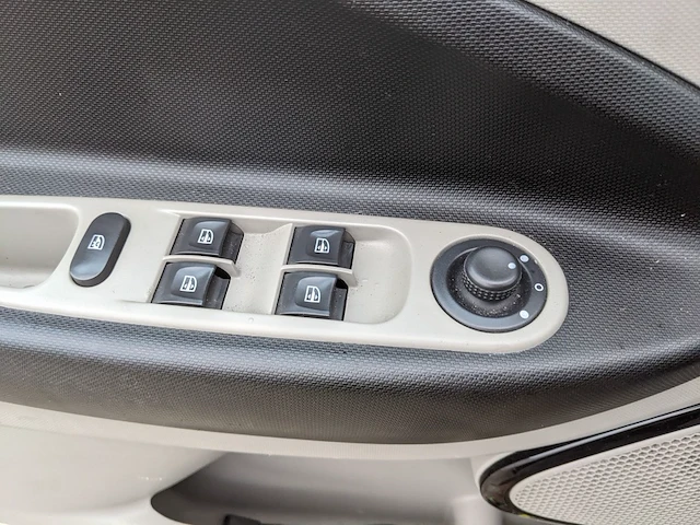Personenauto renault, zoe, bouwjaar 2013 - afbeelding 13 van  49
