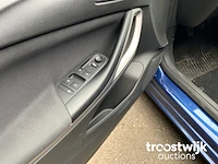 Personenauto (schade) - afbeelding 3 van  32