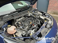 Personenauto (schade) - afbeelding 13 van  32
