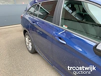 Personenauto (schade) - afbeelding 18 van  32