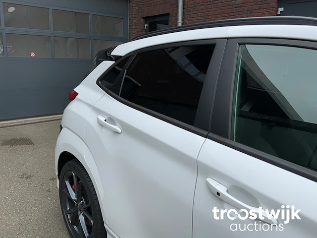Personenauto (schade) - afbeelding 25 van  42