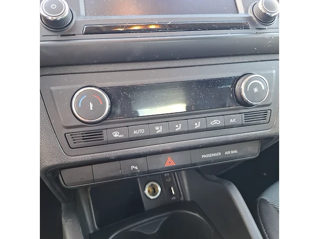 Personenauto seat, ibiza 1.0ecotsi, wit, bouwjaar 2015 - afbeelding 40 van  48