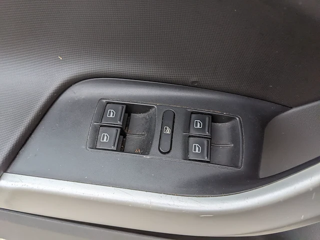 Personenauto seat, ibiza 1.2 tdi, grijs, bouwjaar 2010 - afbeelding 15 van  52