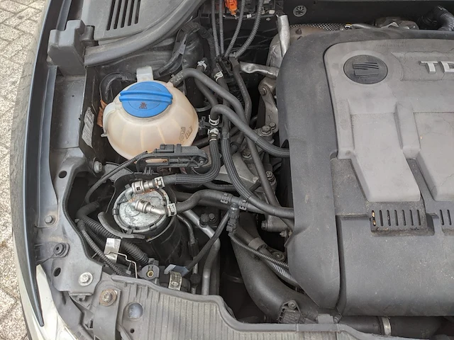 Personenauto seat, ibiza 1.2 tdi, grijs, bouwjaar 2010 - afbeelding 37 van  52