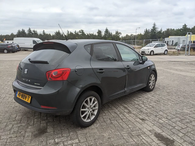 Personenauto seat, ibiza 1.2 tdi, grijs, bouwjaar 2010 - afbeelding 45 van  52