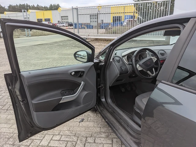 Personenauto seat, ibiza 1.2 tdi, grijs, bouwjaar 2010 - afbeelding 52 van  52