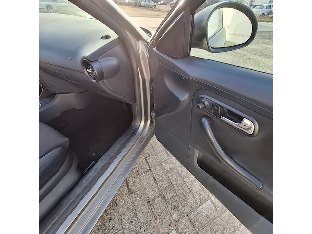 Personenauto seat, ibiza 1.4-16v reference, grijs, bouwjaar 2005 - afbeelding 15 van  23