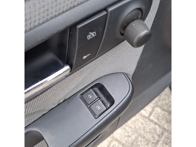 Personenauto seat, ibiza 1.4-16v stella, bouwjaar 2003 - afbeelding 8 van  27