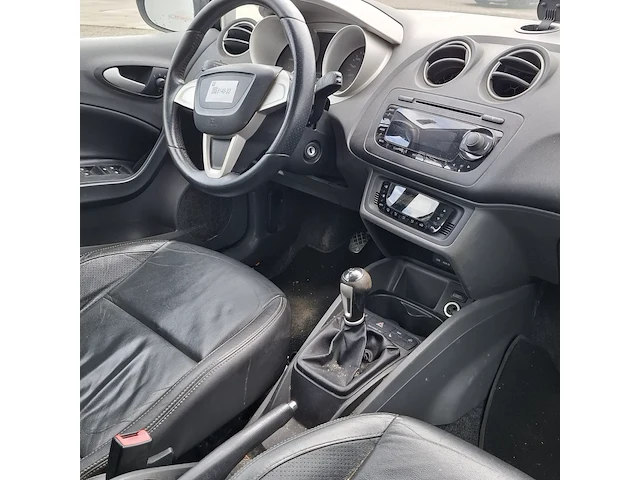 Personenauto, seat, ibiza st 1.2tdi style ecomotiv, 2012 - afbeelding 18 van  31