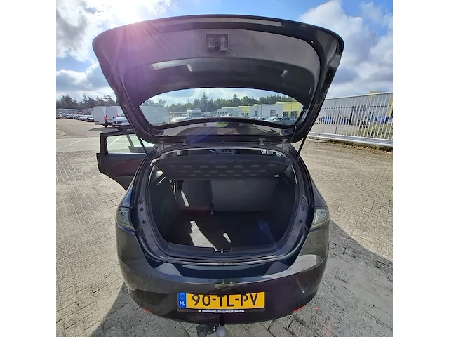 Personenauto seat, leon 1.6 reference, zwart, bouwjaar 2006 - afbeelding 17 van  47