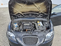 Personenauto seat, leon 1.6 reference, zwart, bouwjaar 2006 - afbeelding 37 van  47